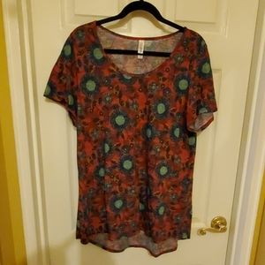 Lularoe top